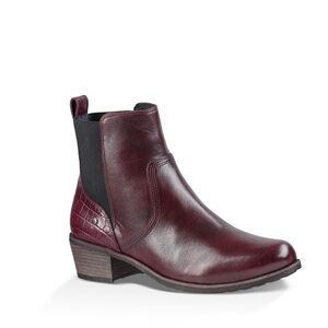 UGG Women's Keller Croco Chelsea Boots Burgundy Cordovan Size 9 EU 40